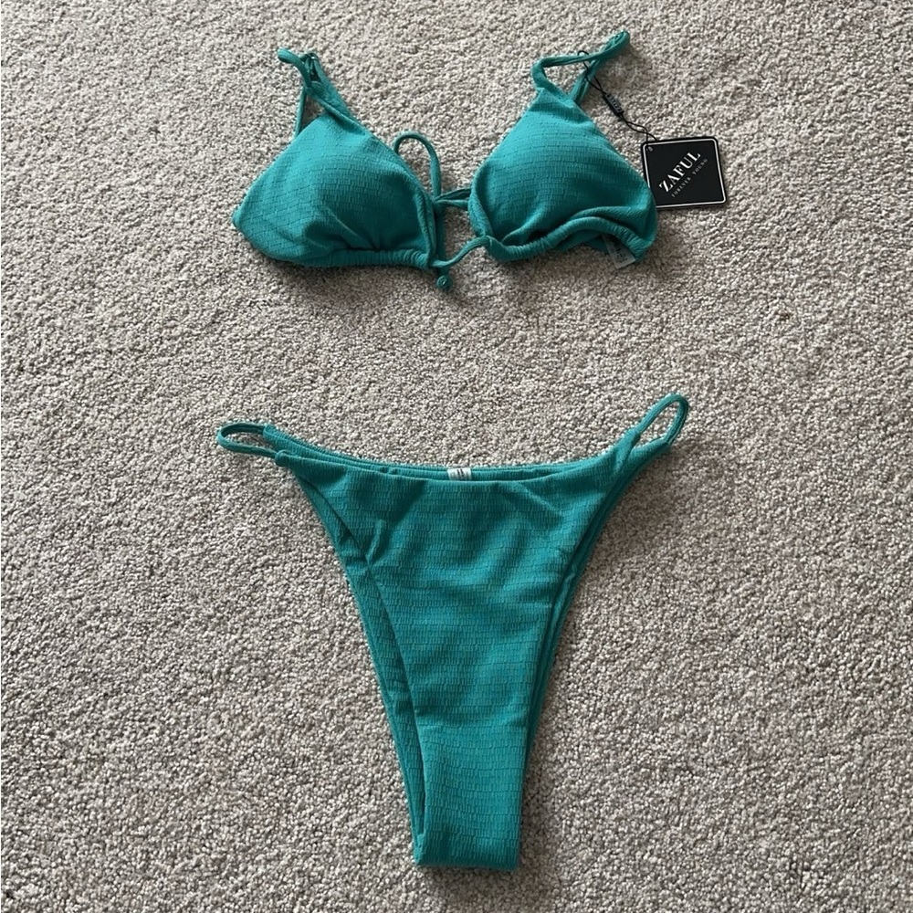 NWT Amazon Zaful bikini size Small